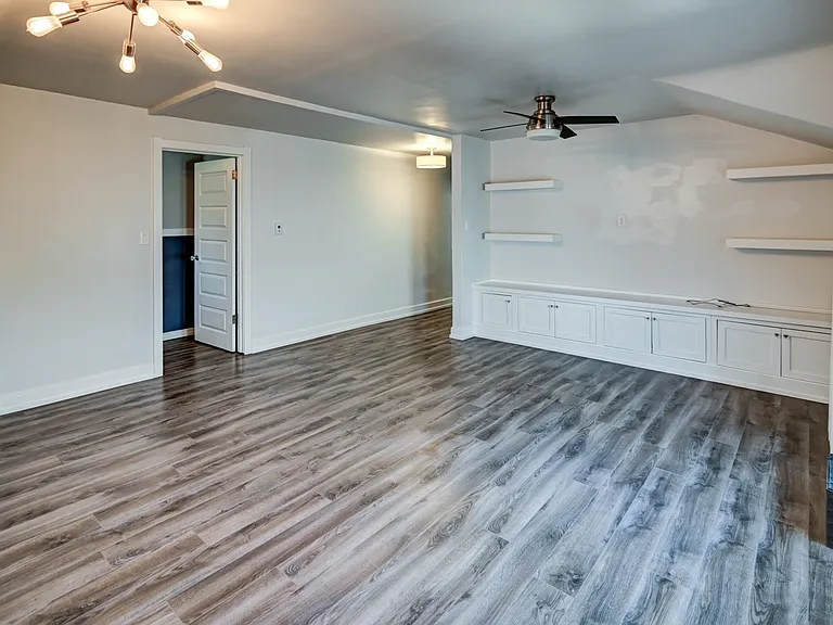 15 E Gilman St #7 — Photo 18
