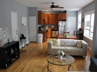 3745 W Argyle St APT 1, Chicago, IL 60625