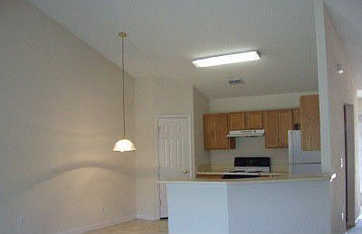 4th image of 30A Rosecroft Ln