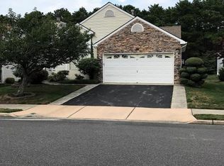 43 Narberth Way, Toms River, NJ 08757