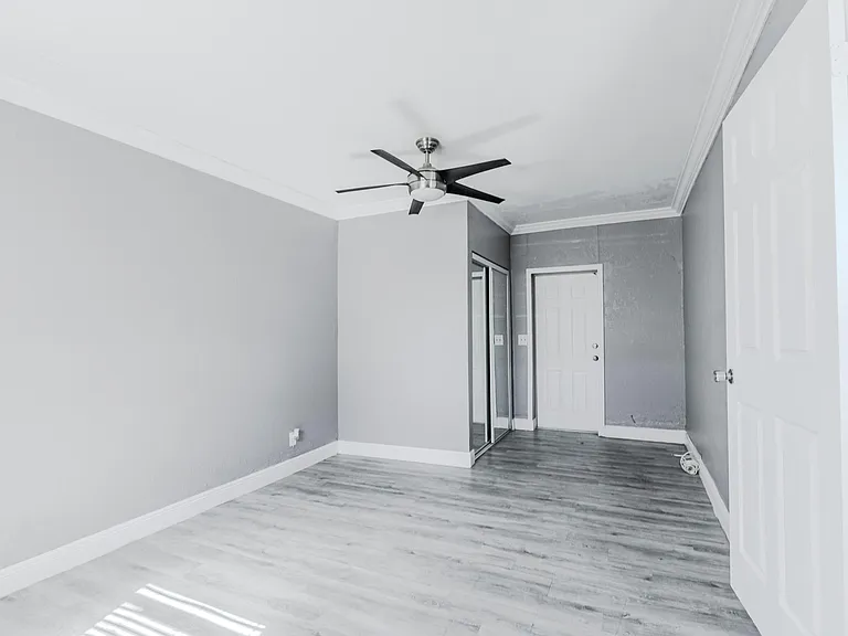 112 W 34th St #1 — Photo 16