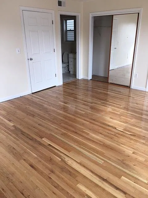 3 bed, 1300 sqft, $3,500 — Photo 2