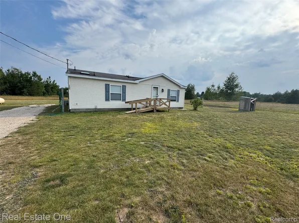 166 Westwood Rd NE, Alden, MI 49612