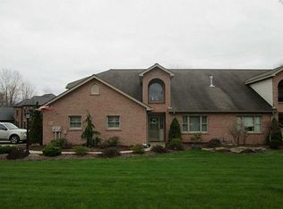 120A Blossom Dr, Butler, PA 16001