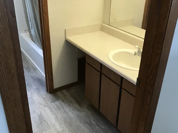 Park Avenue, 12480 W Park Ave #12482, New Berlin, WI 53151