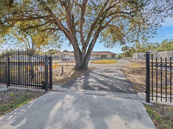 2420 6th AVE SE, NAPLES, FL 34117