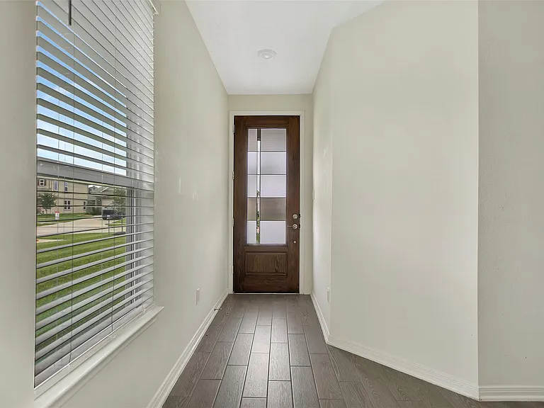 41523 Stampede Strem Dr — Photo 3