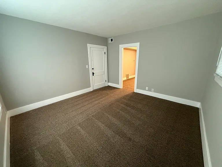 2235 S Shelby St — Photo 5