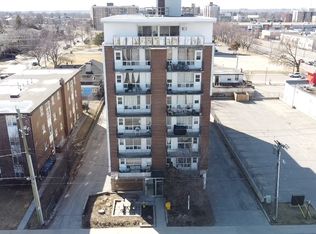 316 Westdale Ave #701, Kingston, ON K7L4S7