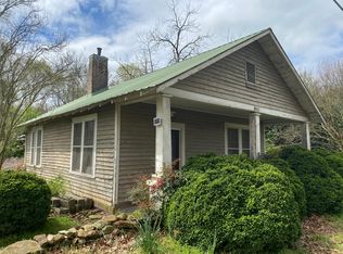 6617 Maysville Rd, Maysville, GA 30558