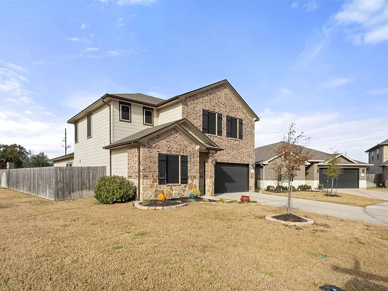 13010 Red Blossom Cir — Photo 37