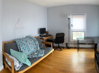 193 Russell Rd #2, Westfield, MA 01085