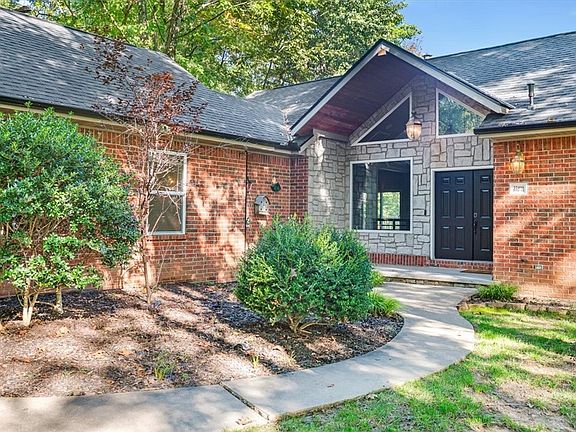 4th image of 22490 Derik Rd