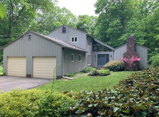 6 Cow Pen Hill Rd, Killingworth, CT 06419