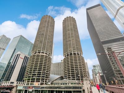 300 N State St APT 4606, Chicago, IL, 60654