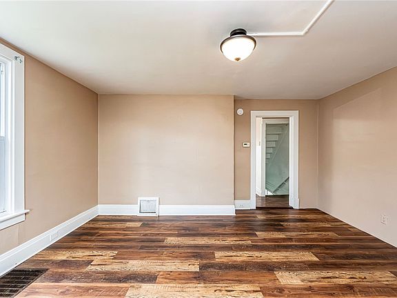 5th image of 765 W Otterman St