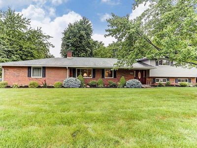 1725 Ambridge Rd, Dayton, OH, 45459
