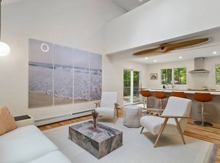 42 Sherwood Ln, East Hampton, NY 11937
