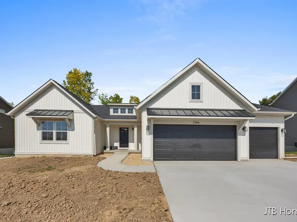 7266 Graymoor St SE, Caledonia, MI 49316