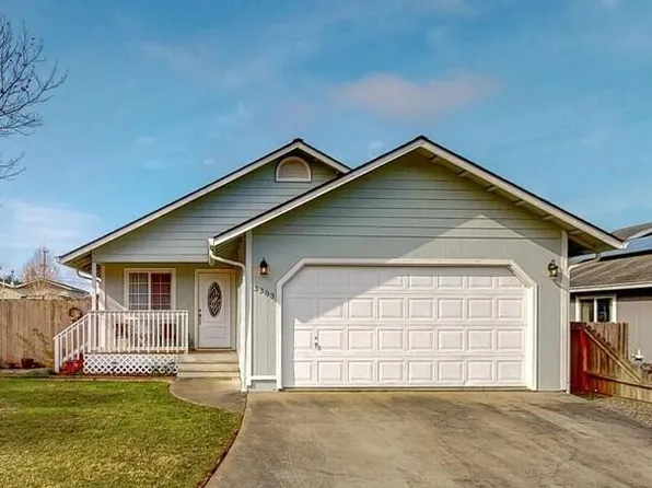 3303 Tami Dr, Fortuna, CA 95540