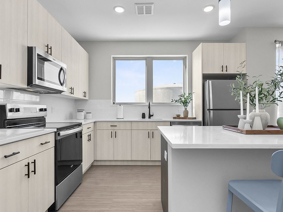 Picturesque Kitchens