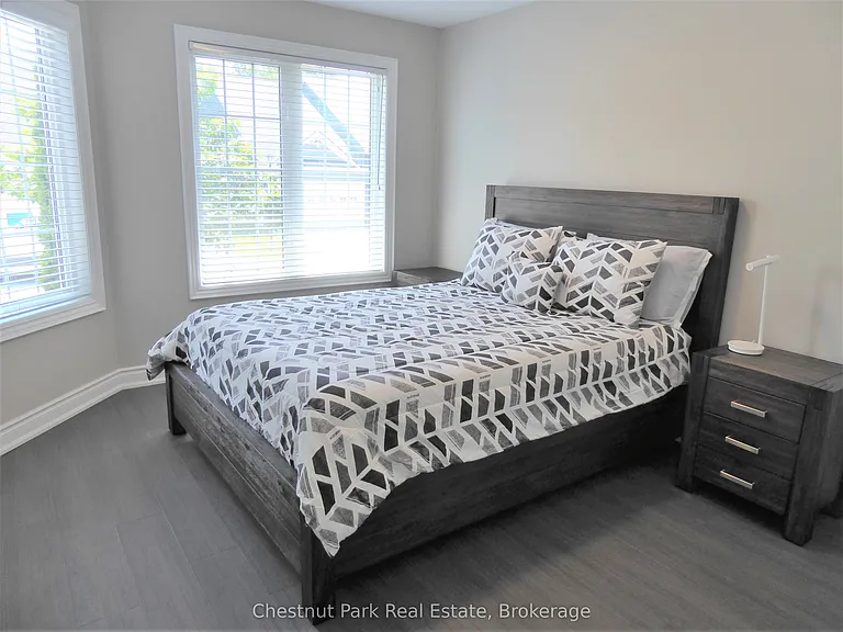23 Green Briar Dr — Photo 24