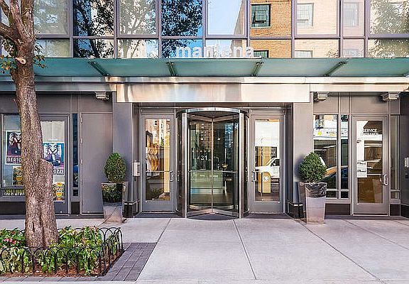 3rd image of 431 W 37th St APT 5K