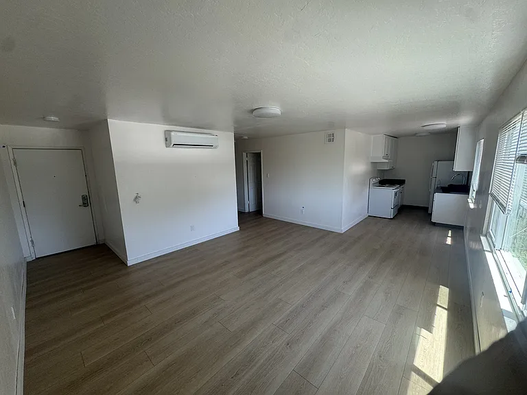 2022 36th Ave #1 — Photo 7