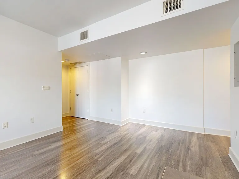 Dining/Living room