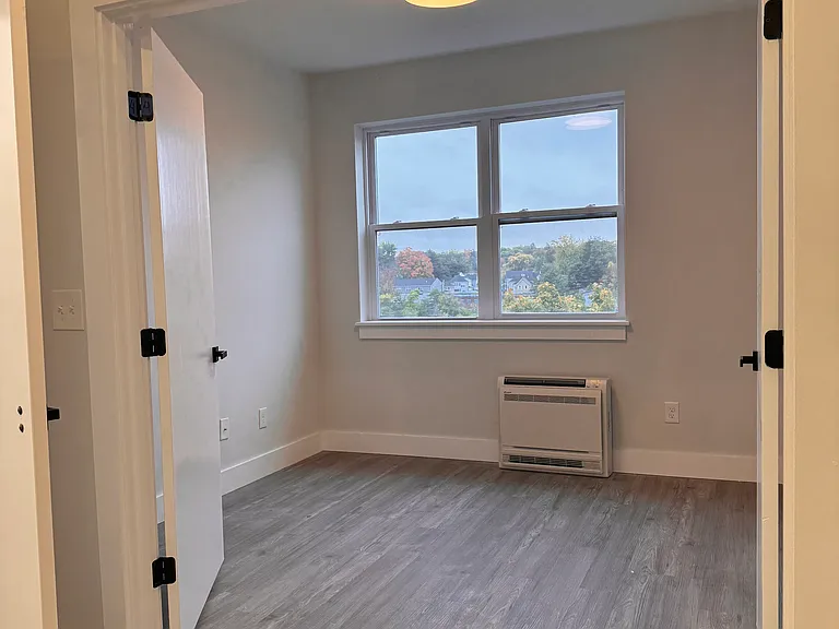 229 Water St #202 — Photo 8