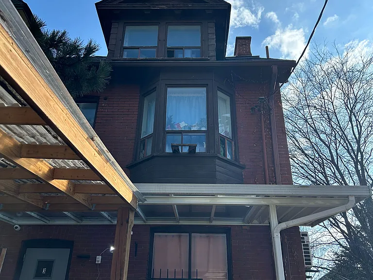 3 Pembroke St #A/B — Photo 1