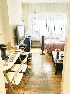 Rented by Jeffrey Mosczyc, LREB | media 20