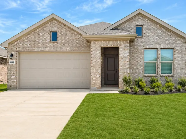 1108 Belhaven St, Granbury, TX 76048