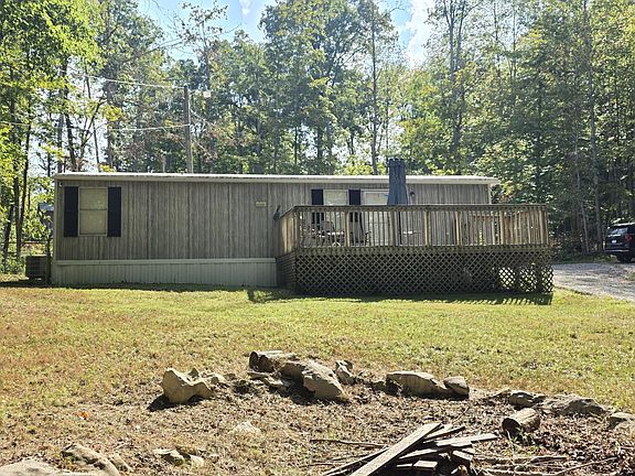 3rd image of 297 Lakeview Ave