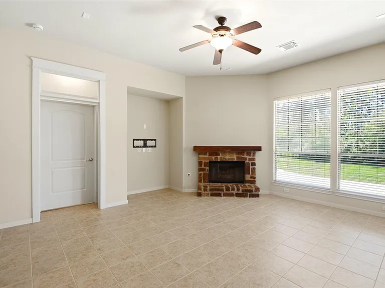 13614 Indigo Spires Dr — Photo 5