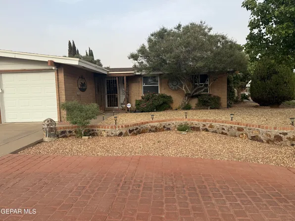 1700 Jerry Abbott St, El Paso, TX 79936