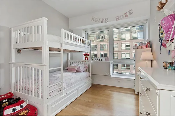 Sold by Great Jones Realty | media 23