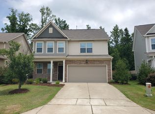129 Lyonshall St, Fuquay Varina, NC 27526