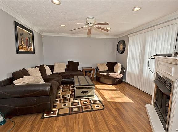 5th image of 21745 Brookside North Dr