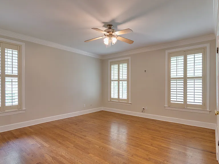 186 S Belvedere Blvd — Photo 26