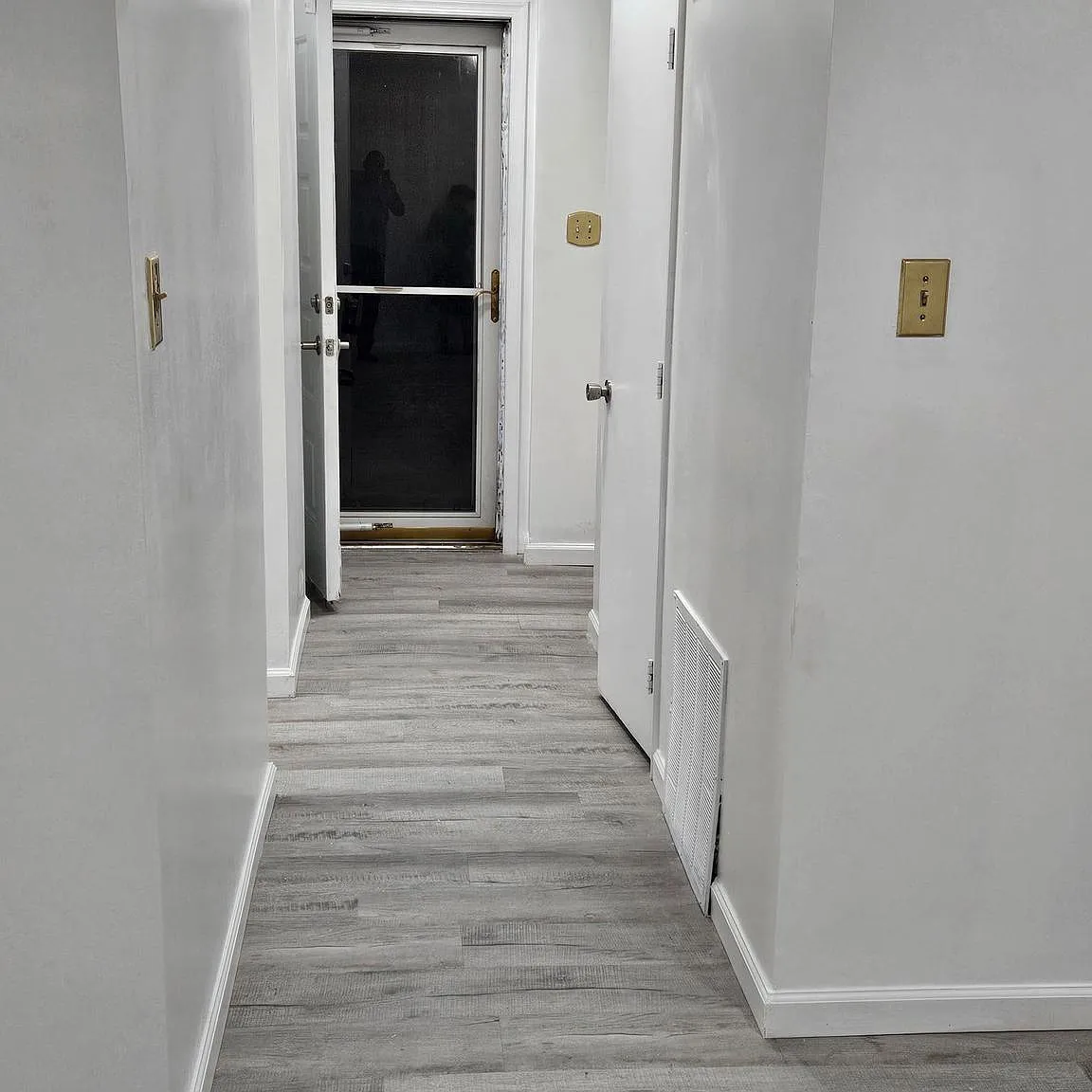 2 bed, 1161 sqft, $2,200 — Photo 3