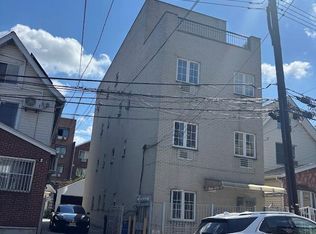 4159 70th St, Flushing, NY 11377