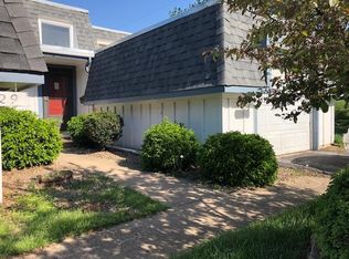 8031 E 130th Ct, Grandview, MO 64030