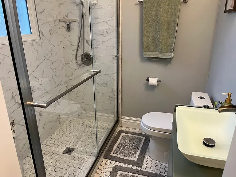 317 W Monument St — Photo 21