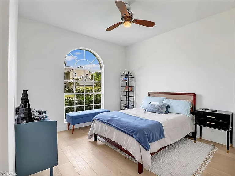 8850 Springwood Ct — Photo 34