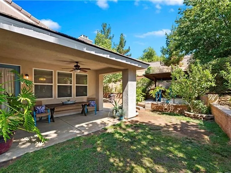 2083 Mount Verdugo Ln — Photo 16