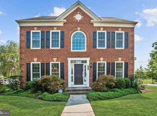 41301 Windybush Dr, Leesburg, VA