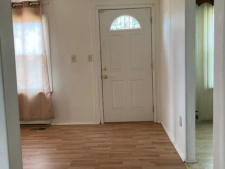 21005 Flatfoot Rd — Photo 3