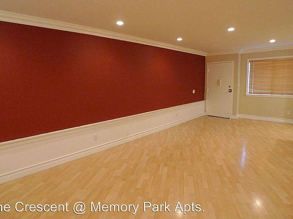 3rd image of 8950 Memory Park Ave APT 212