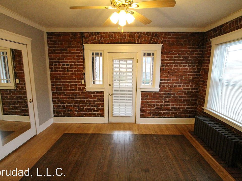 1st image of 2642 Harney St APT 10